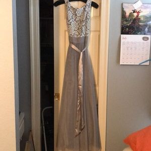 Ball gown